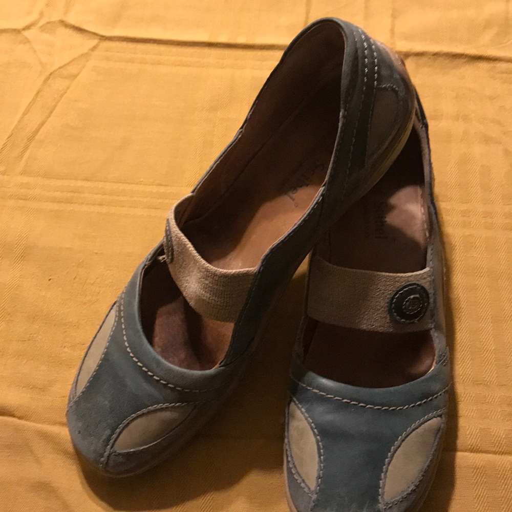 Josef Seibel Mary Jane Style Green & Tan Shoes 11